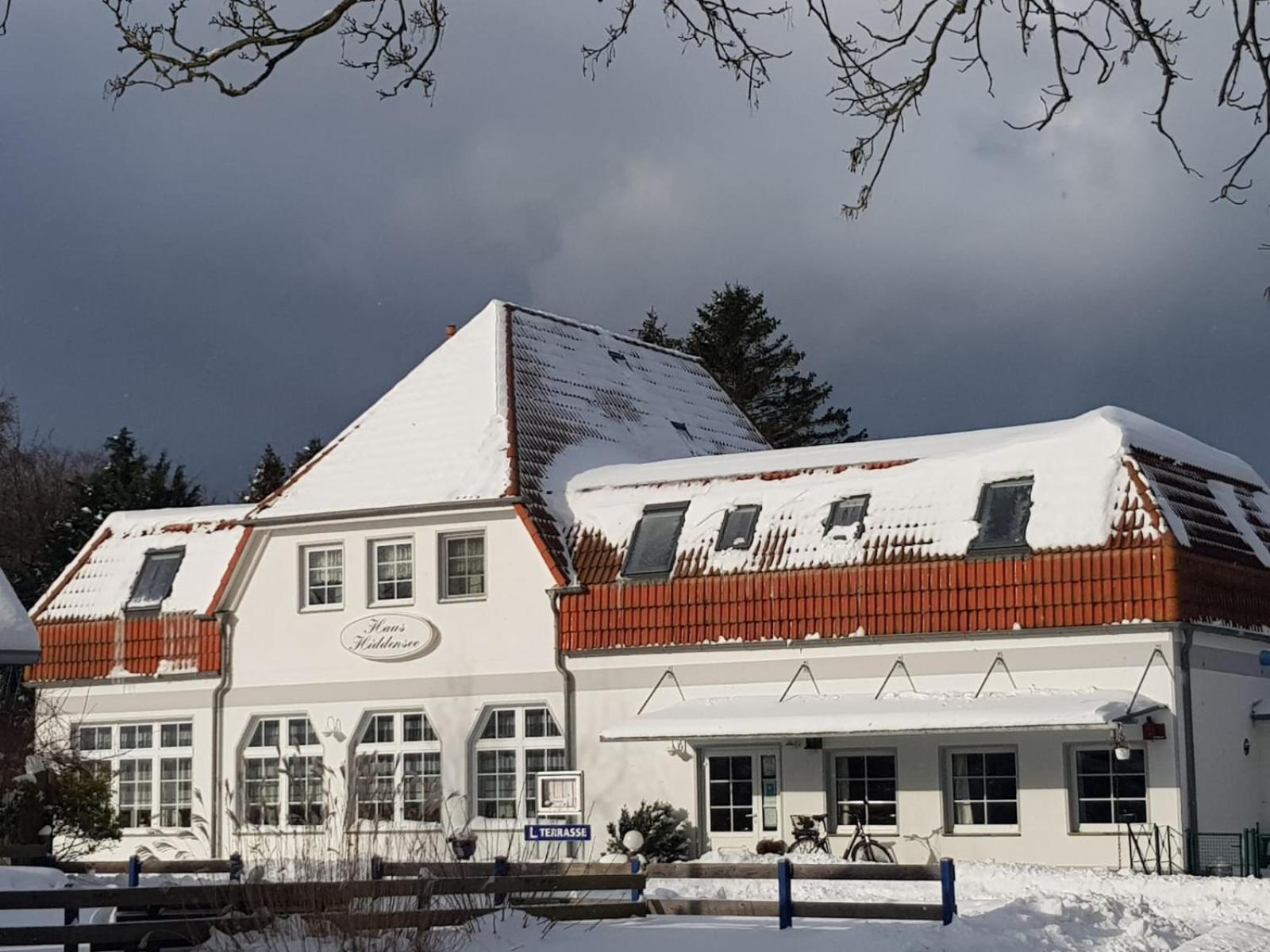 Pension & Restaurant Haus Hiddensee Kloster Buitenkant foto